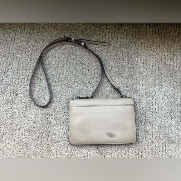 Michael Kors Crossbody Bag - Picture 2 of 9